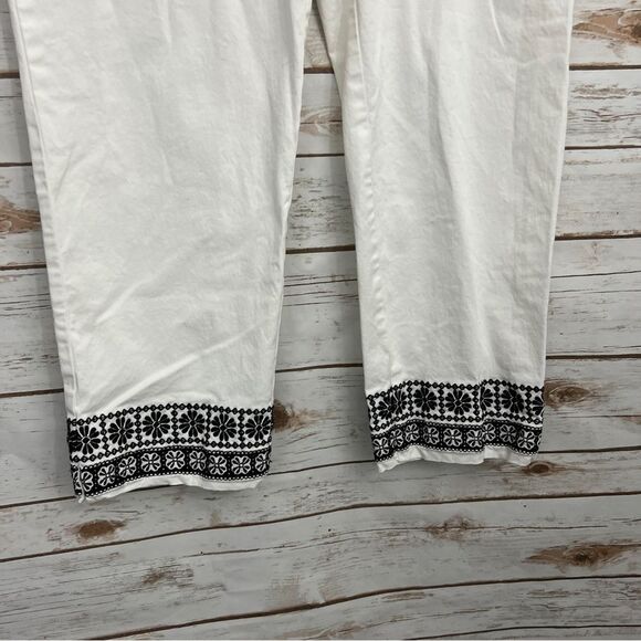 Ann Taylor White Embroidered Hem Crop Pants - Picture 3 of 7